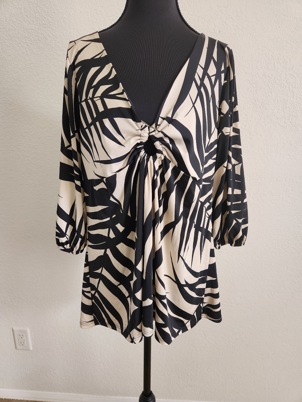 Janette Plus Black and Cream Knot-Front V-Neck Tunic Party